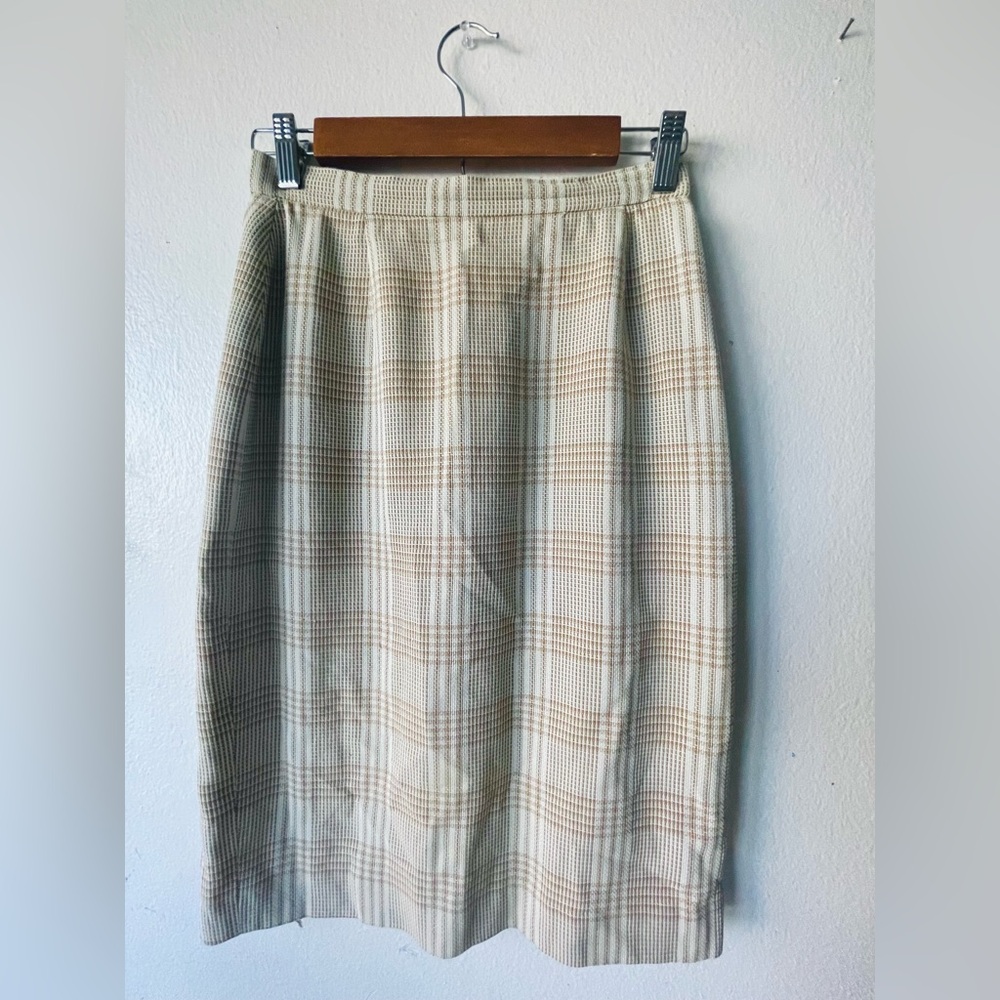 Burberry Beige Trousers